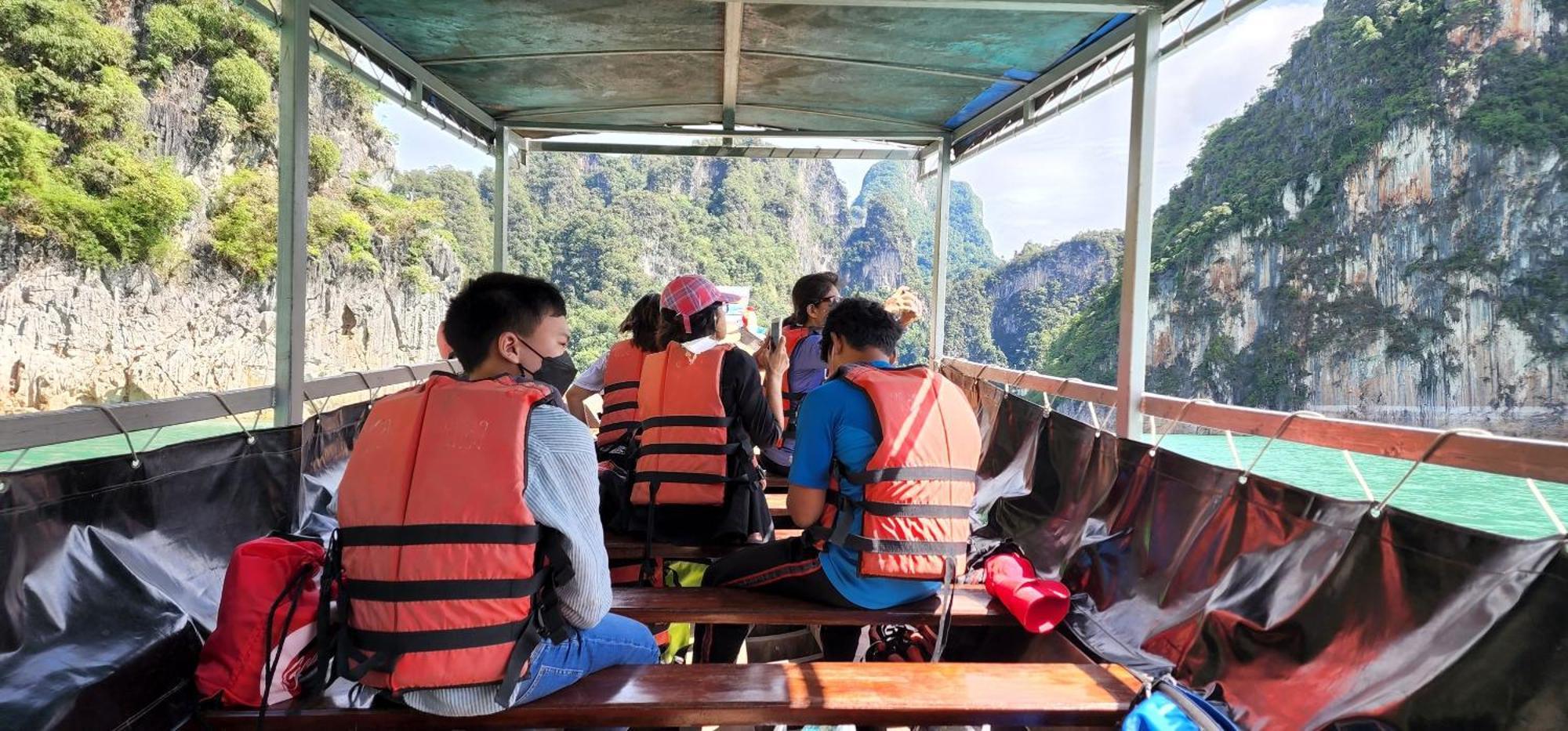 Khaosok Happy House Panzió Khao Sok National Park Kültér fotó